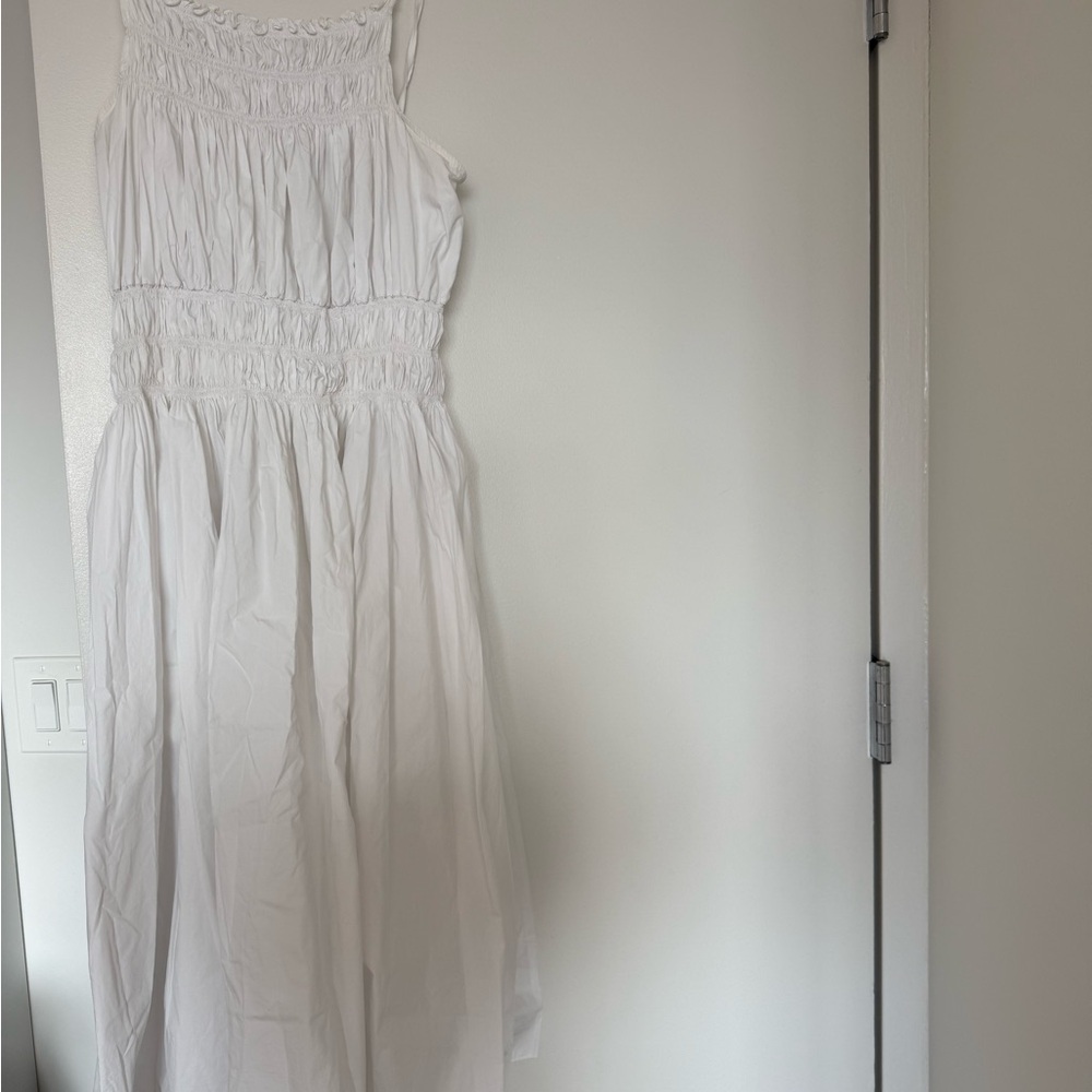 Elegant White Midi Dress